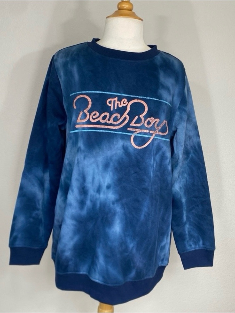 NWT New Womens The Beach Boys Navy Blue Tie Dye Sweatshirt Size Large Streetwear
